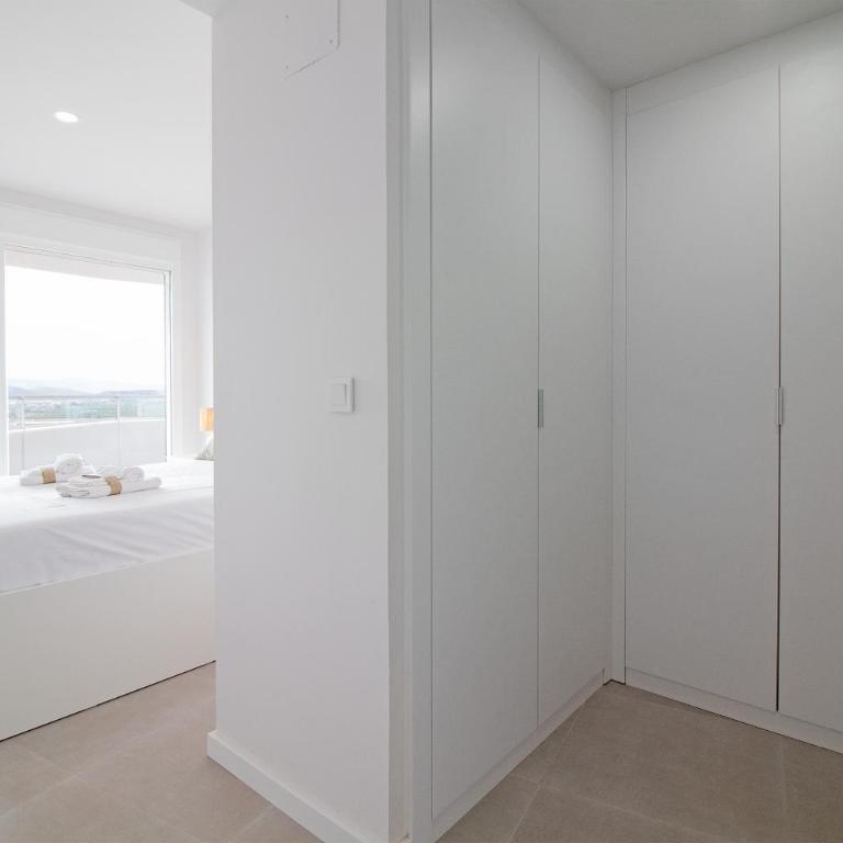 Global Vacacional, Apartamento con vistas al mar, 2 terrazas y piscina en Canet d'en Berenguer - Appartement 3 Chambres - 13
