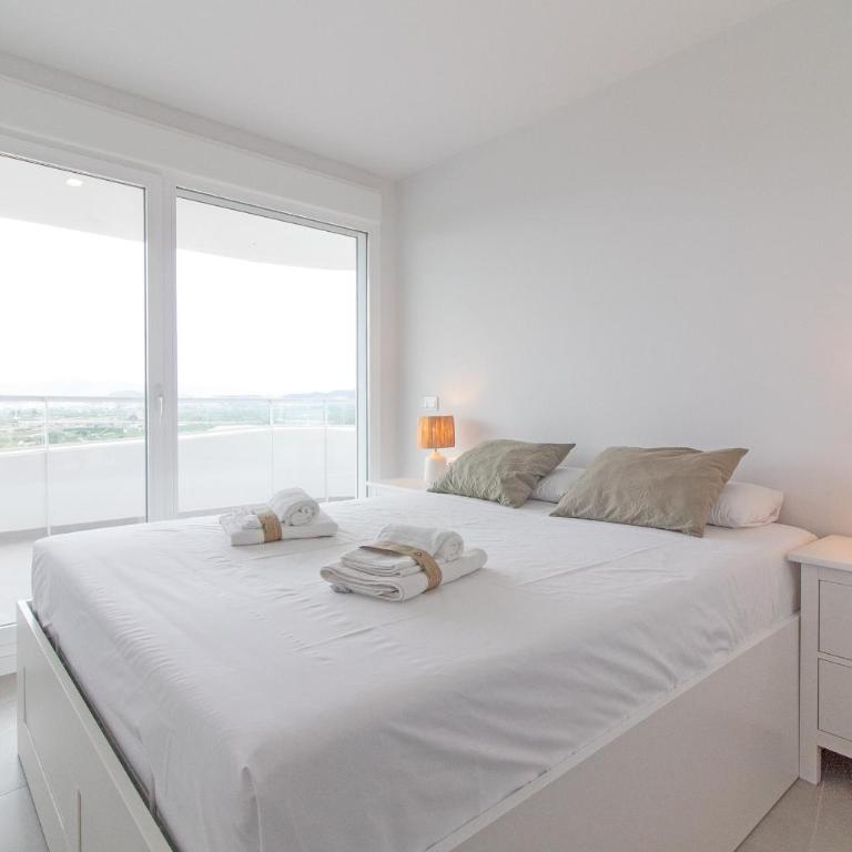 Global Vacacional, Apartamento con vistas al mar, 2 terrazas y piscina en Canet d'en Berenguer - Appartement 3 Chambres - 15