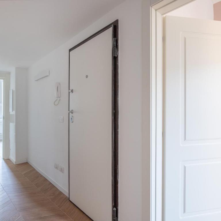La Maisonette - One-Bedroom Apartment - 20