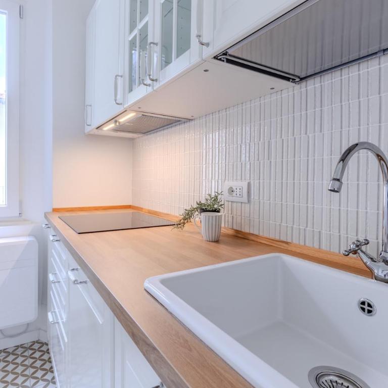 La Maisonette - One-Bedroom Apartment - 23