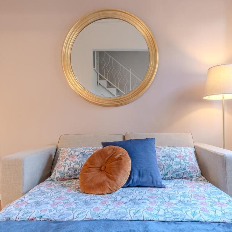 La Maisonette - One-Bedroom Apartment - 12