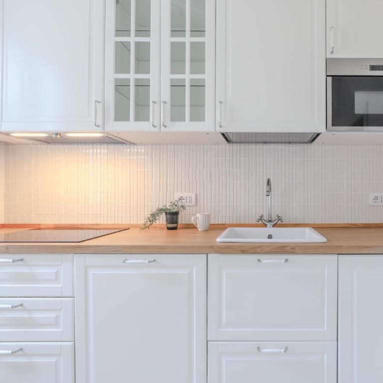 La Maisonette - One-Bedroom Apartment - 1