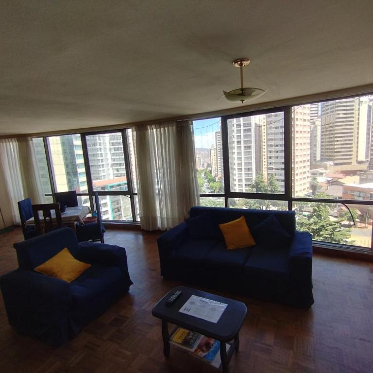 Amplio y cómodo departamento - Apartamento de 2 dormitorios - 13