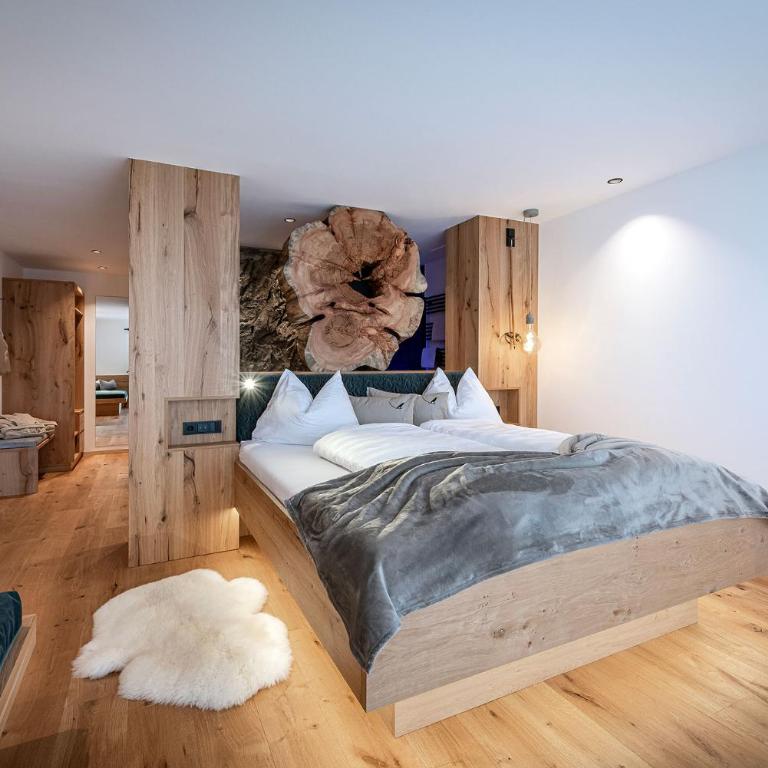 Krahof Dolomites - Urlaub auf dem Bauernhof - Apartment mit 1 Schlafzimmer, Balkon und Bergblick - 12