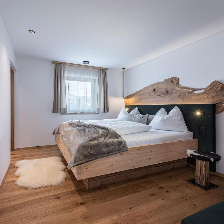 Krahof Dolomites - Urlaub auf dem Bauernhof - Apartment mit 2 Schlafzimmern und Bergblick - 18