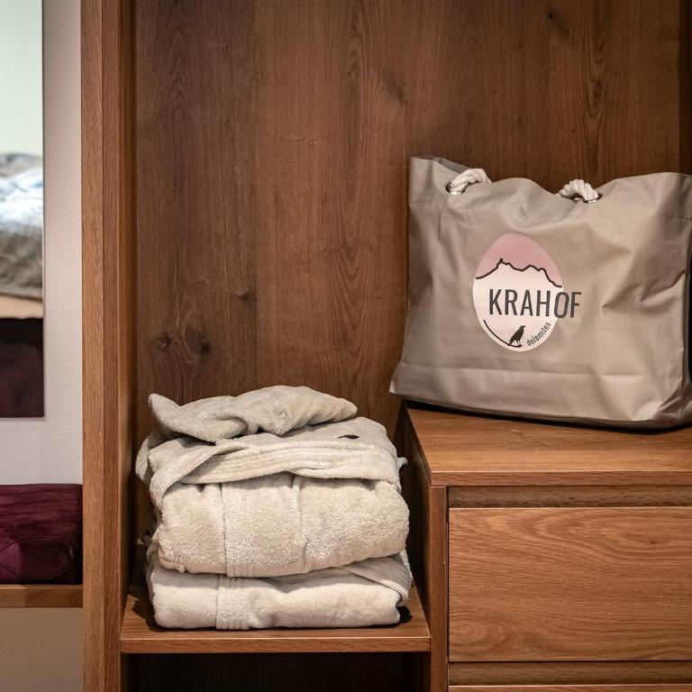 Krahof Dolomites - Urlaub auf dem Bauernhof - Apartment mit 1 Schlafzimmer und Balkon - 5