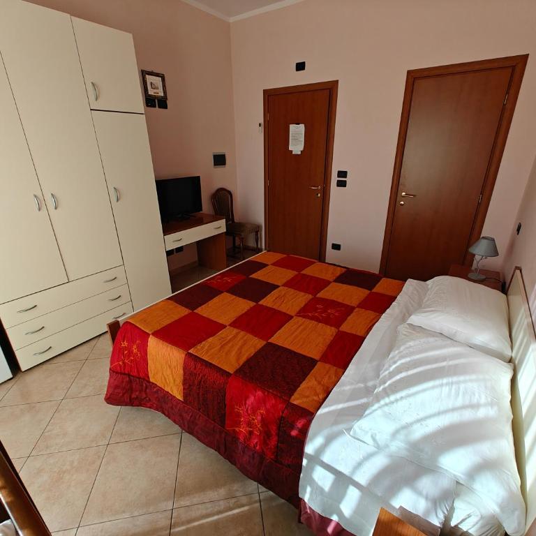 Al Cedir - Camera Matrimoniale con Bagno Privato - 4