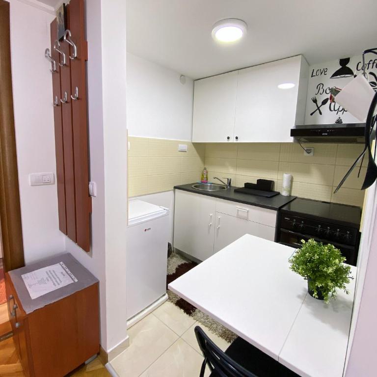 ApartmanAM - One-Bedroom Apartment - 5