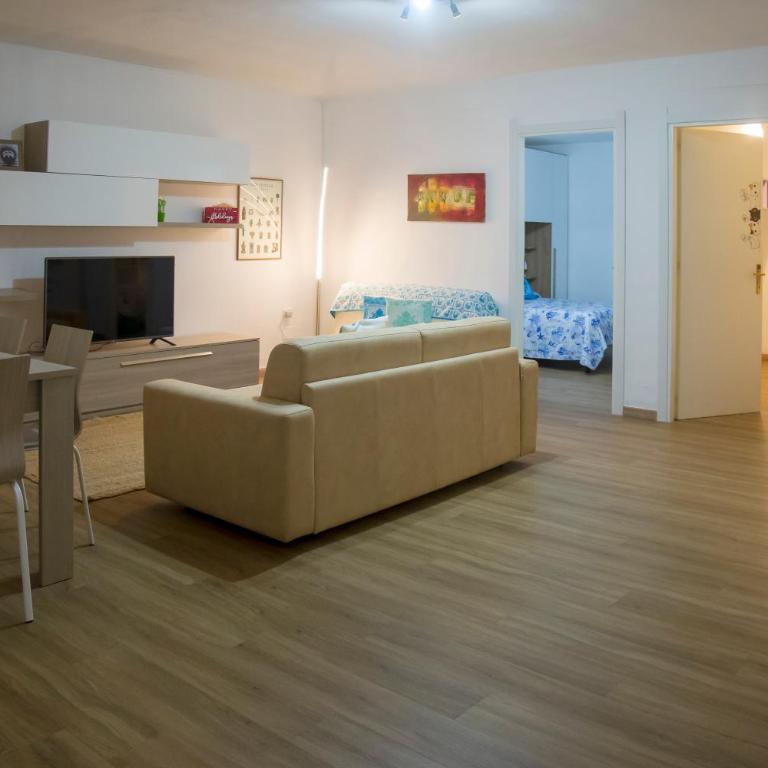 Viale Sardegna - Basement House - Appartamento con 2 Camere da Letto - 1