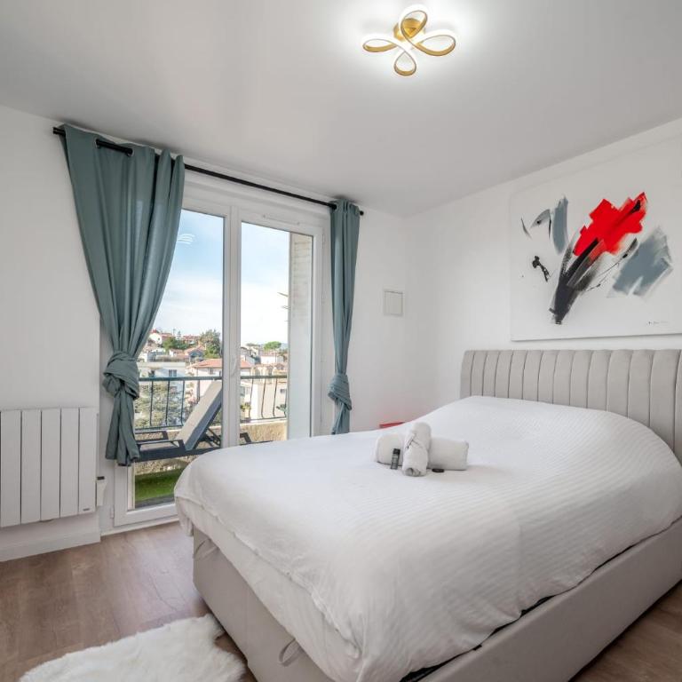 3 pièces cocon dans les hauteurs de Cannes vue mer - Appartement 3 Chambres - 8