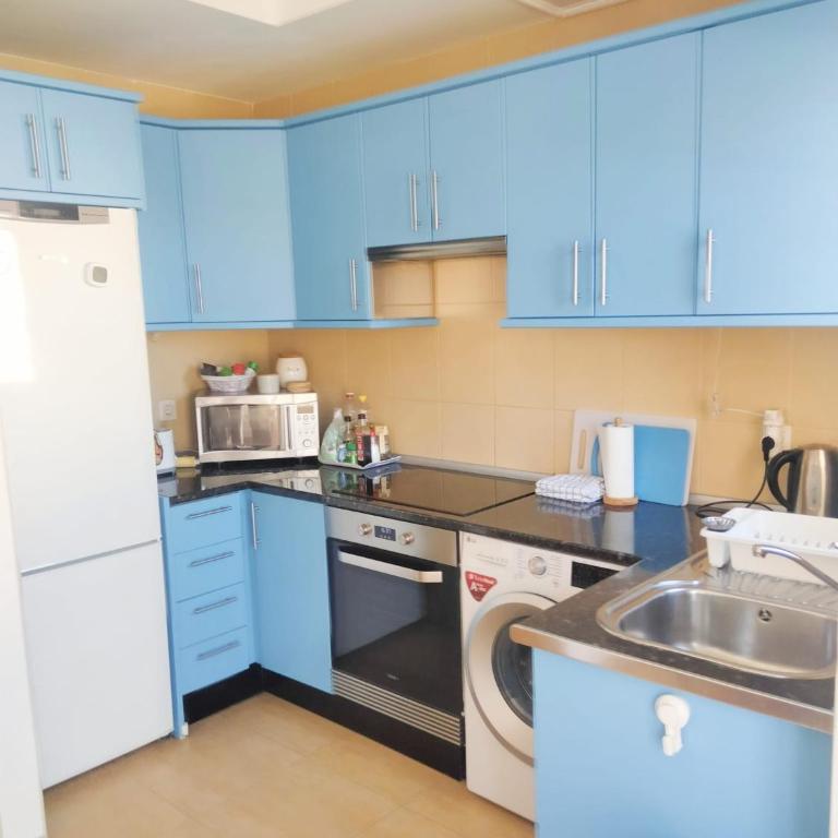 Caleta Casa Beatriz - Three-Bedroom Apartment - 10