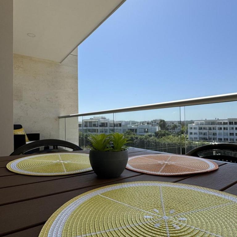 U-GO Baia Kristal: Modern Oasis in Cartagena - Deluxe Two-Bedroom Apartment with Garden View - 21