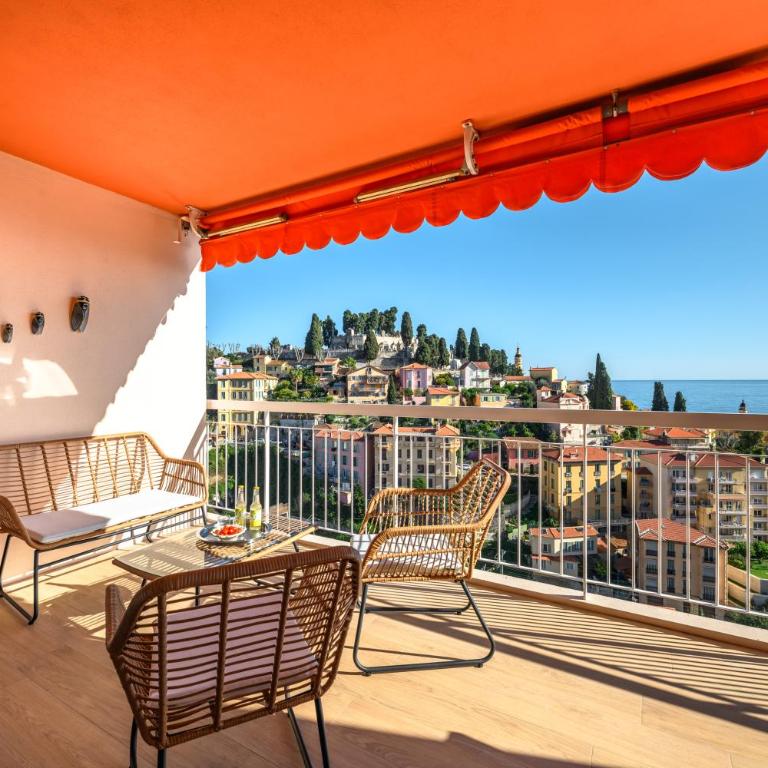 Les Orangers, Charmant studio avec coin nuit, incroyable vue sur la ville et la mer, parking - Apartment mit Meerblick - 11