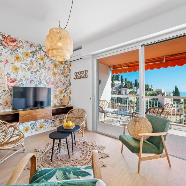 Les Orangers, Charmant studio avec coin nuit, incroyable vue sur la ville et la mer, parking - Apartment mit Meerblick - 1