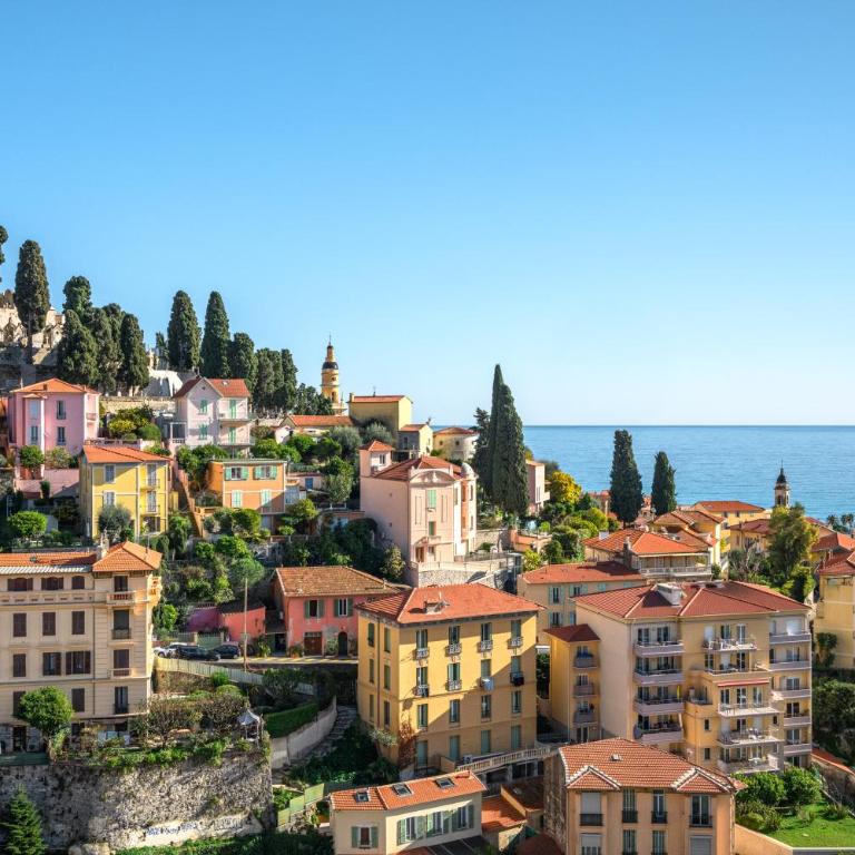 Les Orangers, Charmant studio avec coin nuit, incroyable vue sur la ville et la mer, parking - Apartment mit Meerblick - 26
