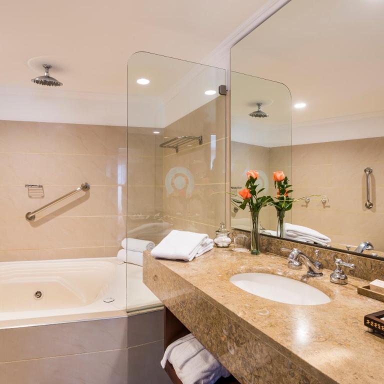 Cosmos 100 Hotel & Centro de Convenciones - Hoteles Cosmos - Estudio Business - 3
