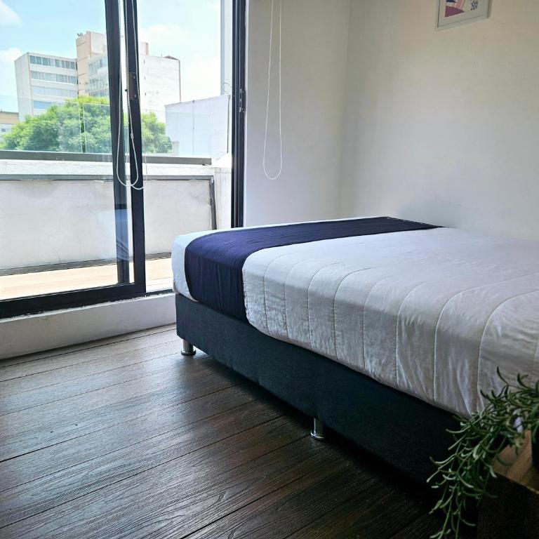 Singular Sócrates - Double Room with Private Bathroom - 7