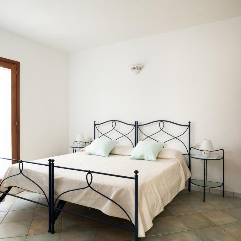Villetta Bouganville - Two-Bedroom Apartment with Private Pool - First Floor - 43