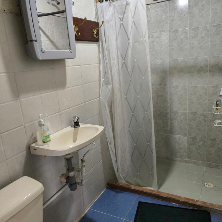 Montaña Sanadora - Habitación Compartida Mixta - 4 camas - 25