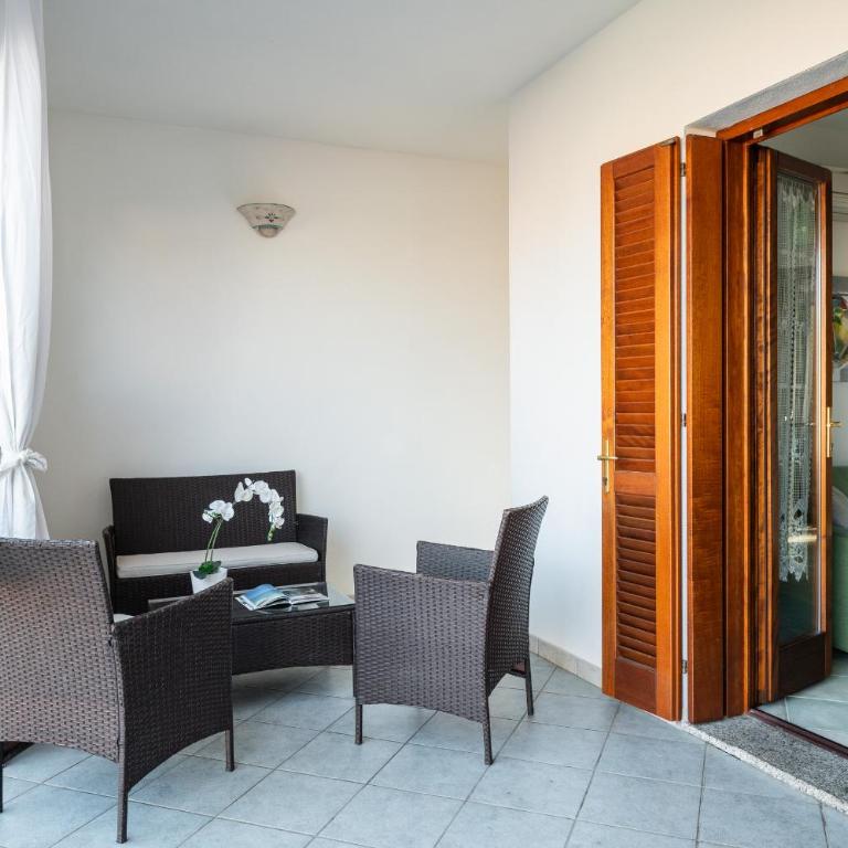 Villetta Bouganville - Appartamento con 2 Camere da Letto e con Piscina Privata - 53
