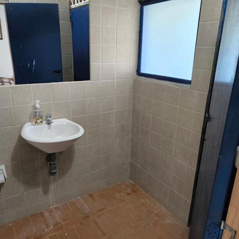 Montaña Sanadora - Habitación Compartida Mixta - 4 camas - 28