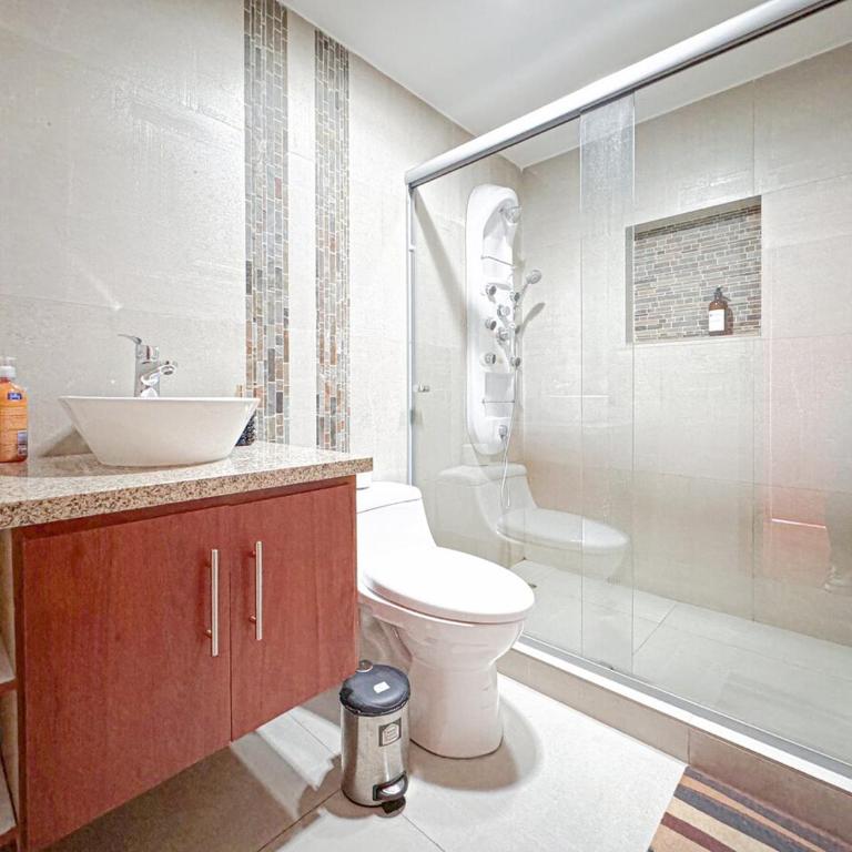 Family Haven in Downtown Cuenca with Garage - Apartamento de 3 dormitorios - 8