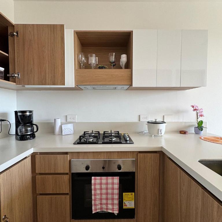 U-GO Baia Kristal: Modern Oasis in Cartagena - Deluxe Two-Bedroom Apartment with Garden View - 34