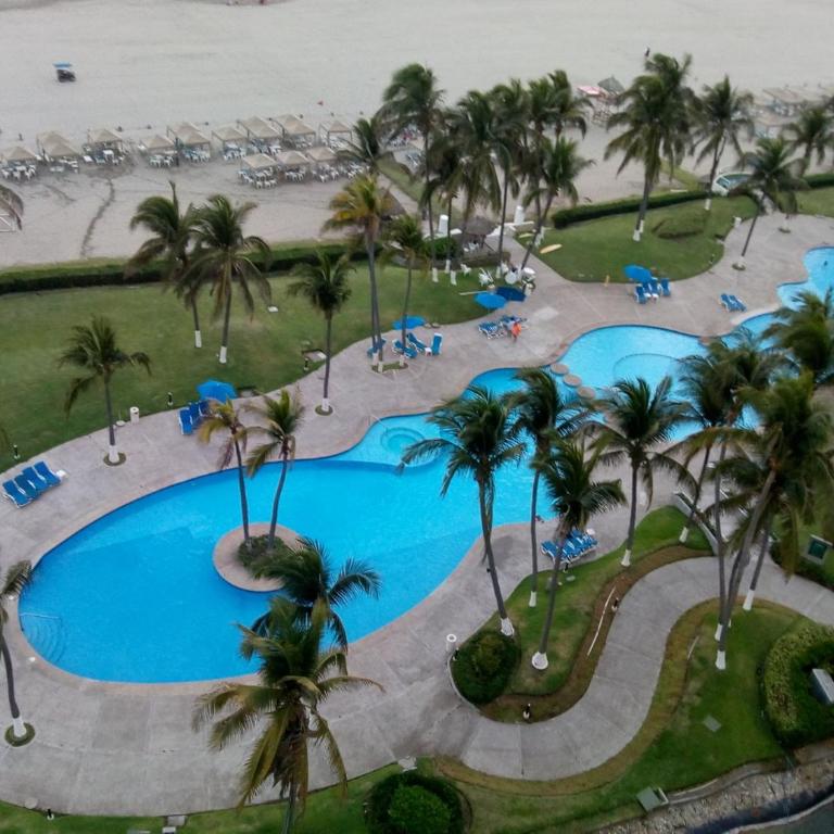 Mayan Vidanta departamento 2 recámaras 2 baños SERVICIO DE PLAYA - Familienzimmer mit Balkon - 1