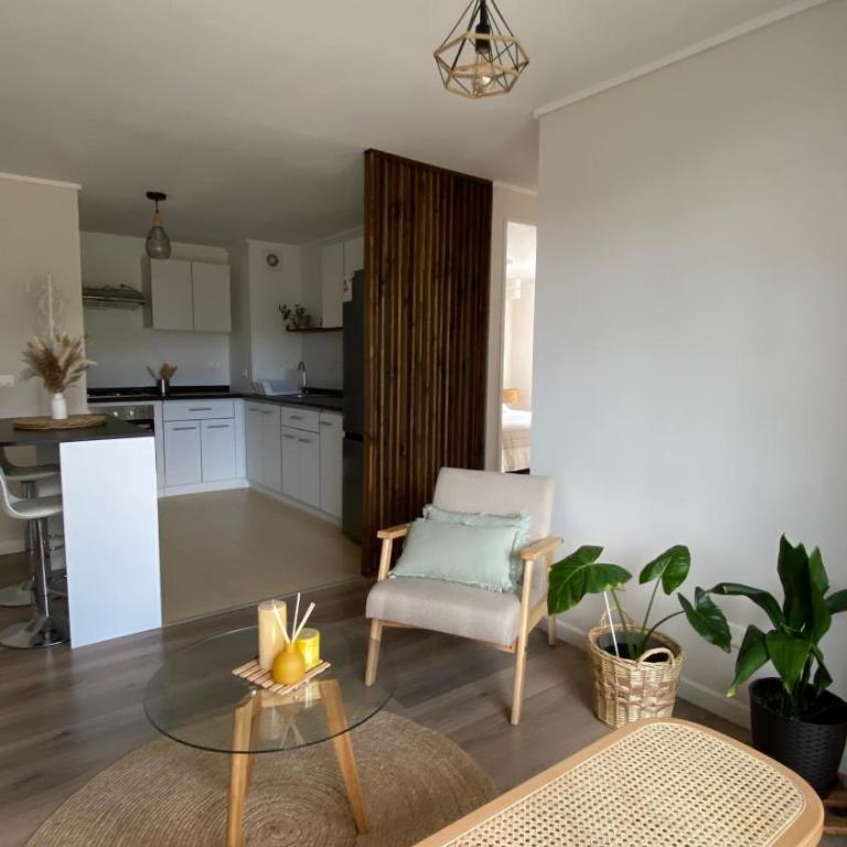Departamento cálido y espacioso con estacionamiento privado - Apartamento de 2 dormitorios - 25