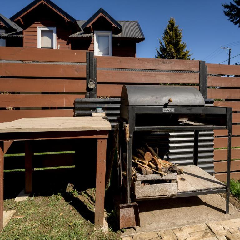Cozy Mountain Cabins 5 min from Downtown SMA-CM by Apartments Bariloche - Casa de 2 dormitorios - 2