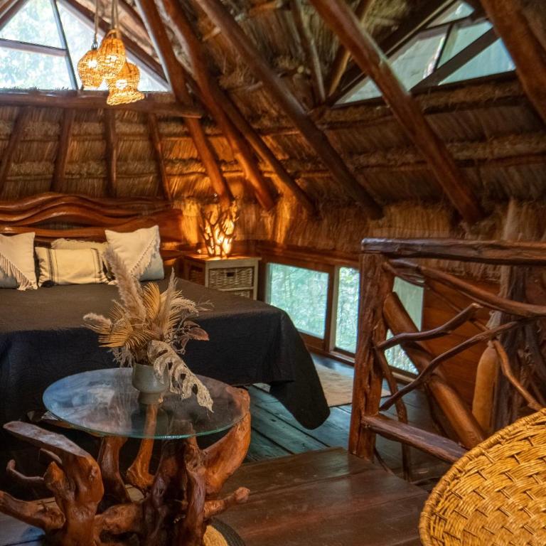 ANAND Ecoaldea - Double Room with Private Bathroom - 1
