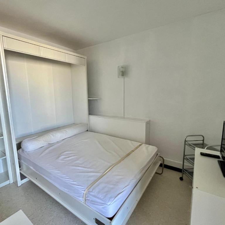 Studio confortable avec parking au centre-ville - FR-1-716-78 - Studio - 5