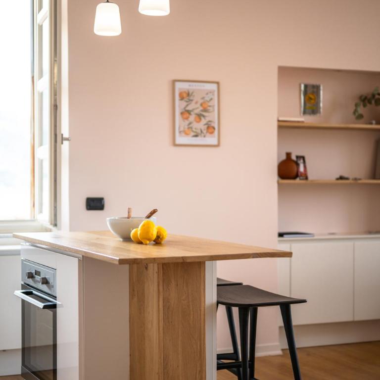 Le Saint Michel,dernier étage, vieux Menton, zone piétonne - Apartment mit 1 Schlafzimmer - 16