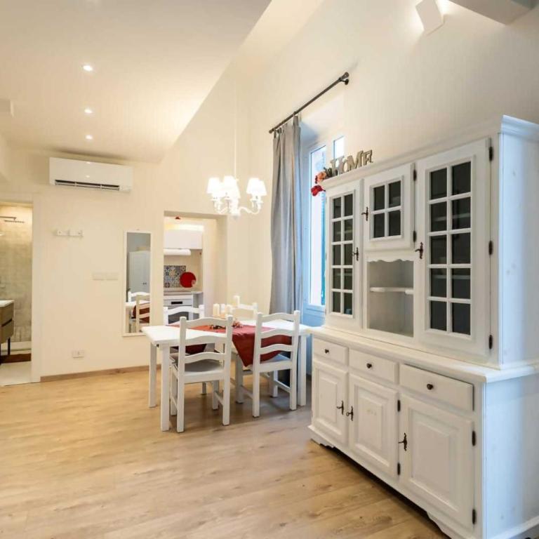 Bilocale Romantico centrale + parking - Appartamento con 1 Camera da Letto - 22