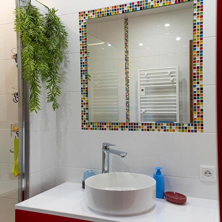 House with garden and parking 1 min from Grenoble - Maison de Ville 2 Chambres - 48