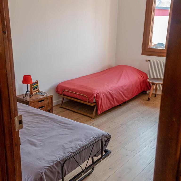 House with garden and parking 1 min from Grenoble - Maison de Ville 2 Chambres - 5