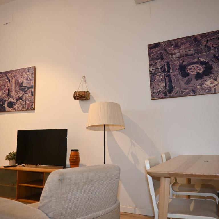 Homenfun Barcelona Vallcarca - Two-Bedroom Apartment - 6