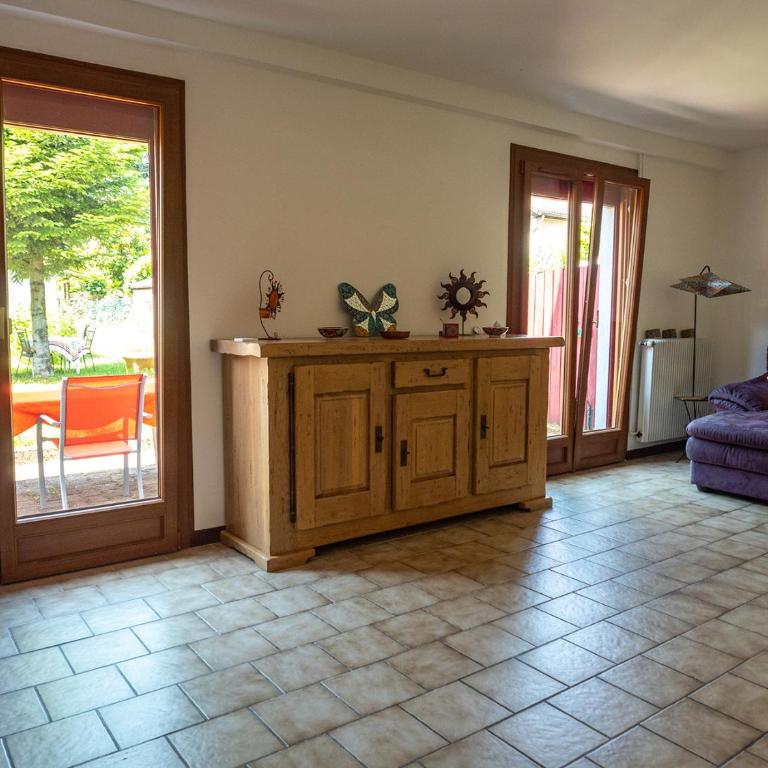 House with garden and parking 1 min from Grenoble - Maison de Ville 2 Chambres - 21