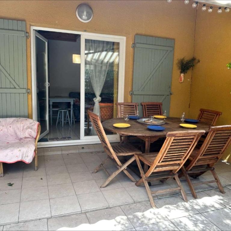 SP170-003 Maison 3 pièces mezzanine SAINT PIERRE LA MER - Haus mit 2 Schlafzimmern - 7