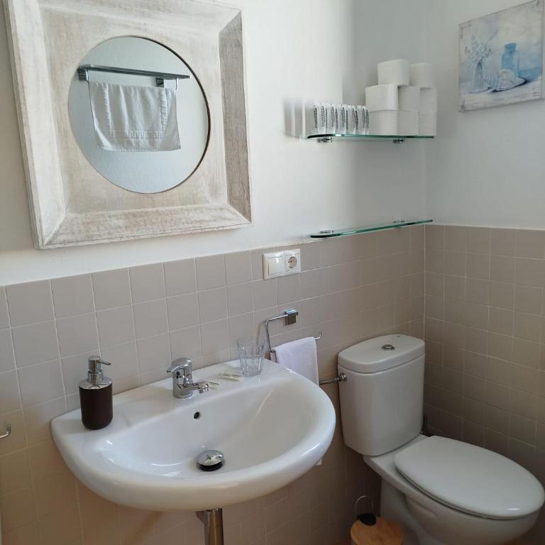 Apartamentos Fariñas 11 - Apartamento de 2 dormitorios (4 adultos) - 26