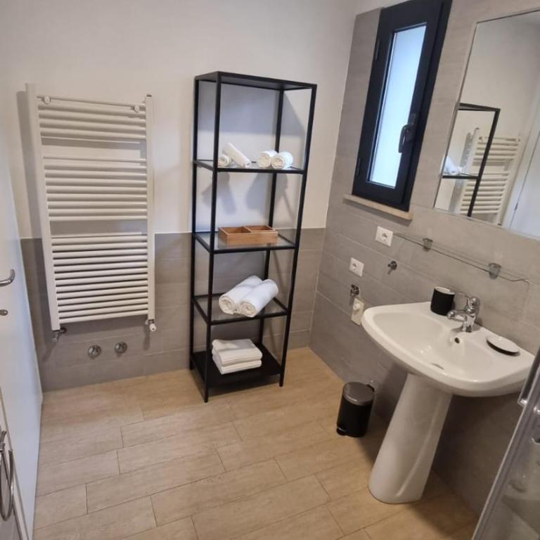 Il Rifugio Moderno next to Metro Anagnina, Free Parking and Wifi - Appartamento con 1 Camera da Letto - 32