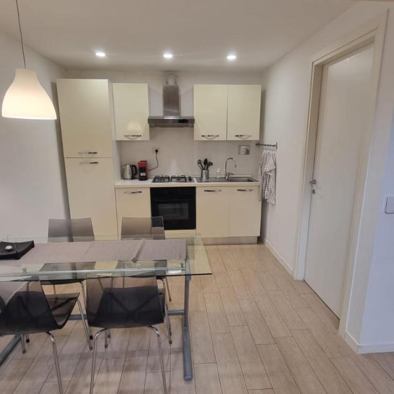 Il Rifugio Moderno next to Metro Anagnina, Free Parking and Wifi - Appartamento con 1 Camera da Letto - Non Fumatori - 35