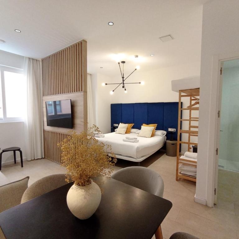 Blanq Marina Suites - Standard Triple Studio - 8