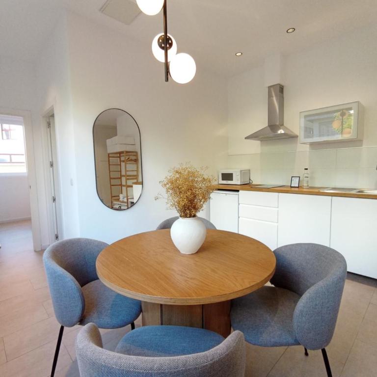 Blanq Marina Suites - One-Bedroom Standard Apartment - 7