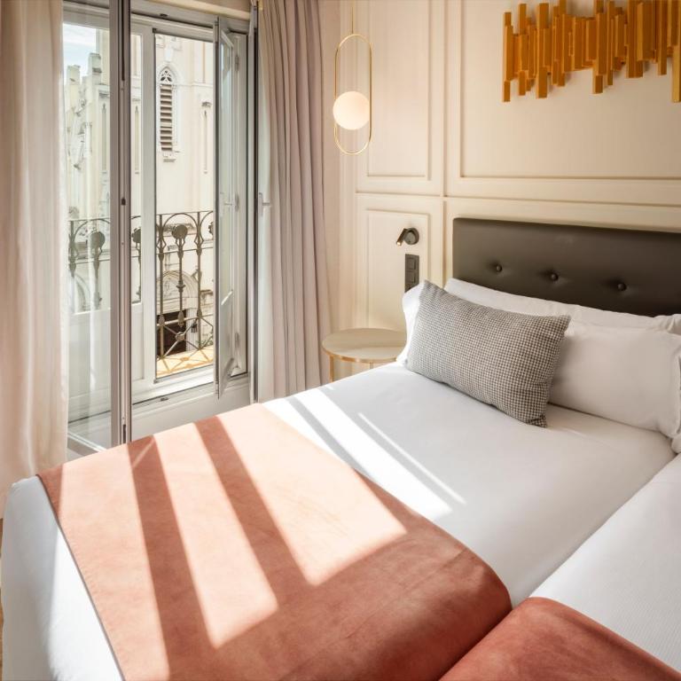 Catalonia Goya - Exterior Premium Room - 3