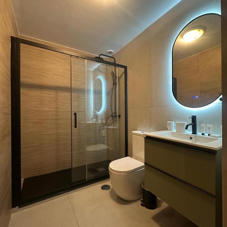 Apartamento con parking y piscina - One-Bedroom Apartment - 11