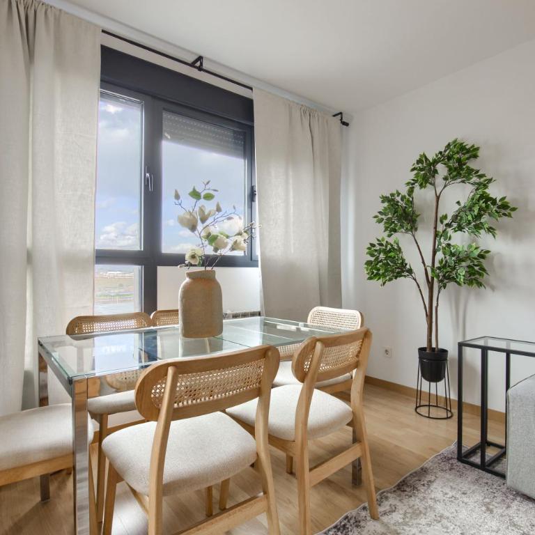 Espectacular 3 hab Valdebebas Aeropuerto 7 min - Three-Bedroom Apartment - 22