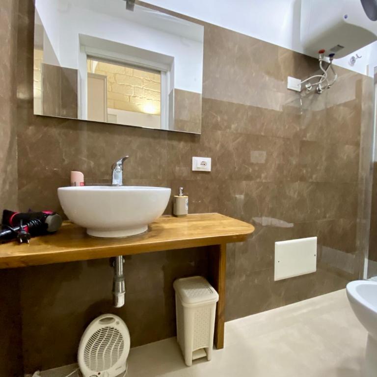 Nella Corte di Lecce - Appartamento con 1 Camera da Letto - 2