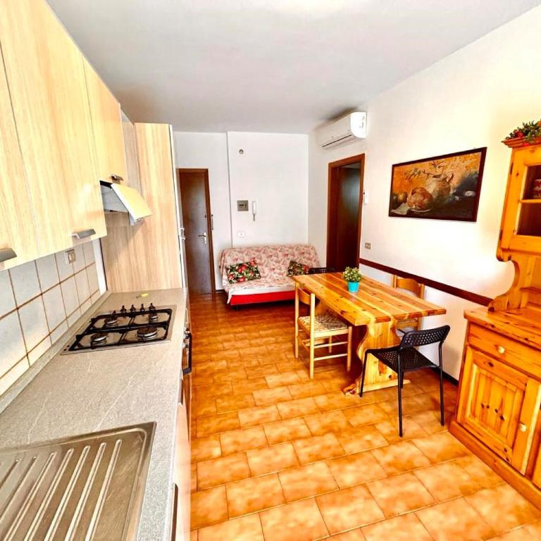 Trilocale Pesaro a Marcelli - Appartamento con 2 Camere da Letto - 6
