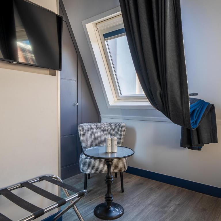 Hotel Mademoiselle - Chambre Deluxe Double ou Lits Jumeaux - 6